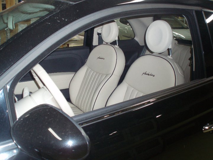 Fiat 500 - Interieur cuir Nappa passepoil noir avec broderie 1